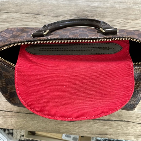 Louis Vuitton Damier Ebene Speedy 30 - Picture 12 of 15